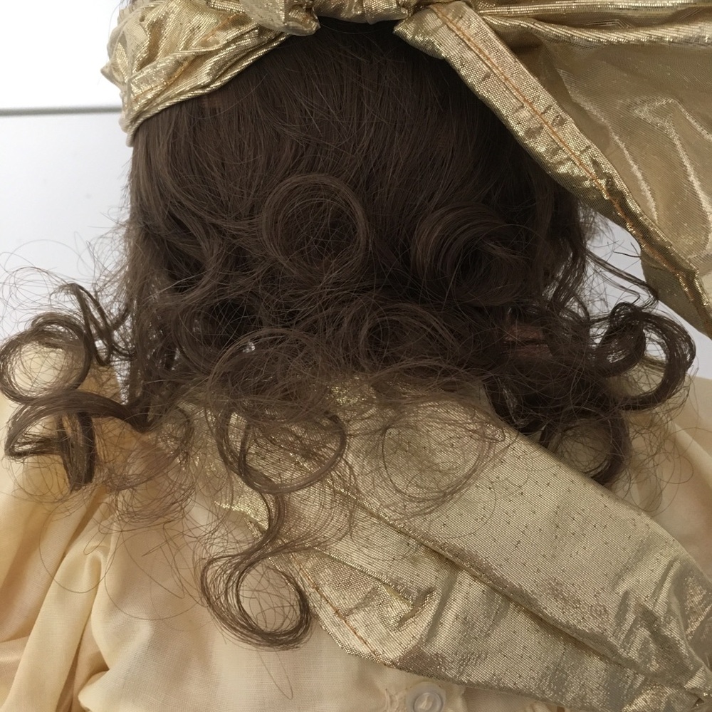 Vintage Fayzah Spanos Collection 'Halo' Precious Heirloom Doll #340/1,000 - Picture 11 of 15